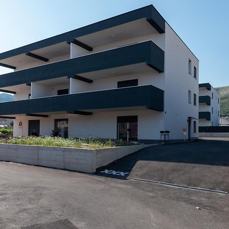 Kamarin Apartment Trogir Exterior photo