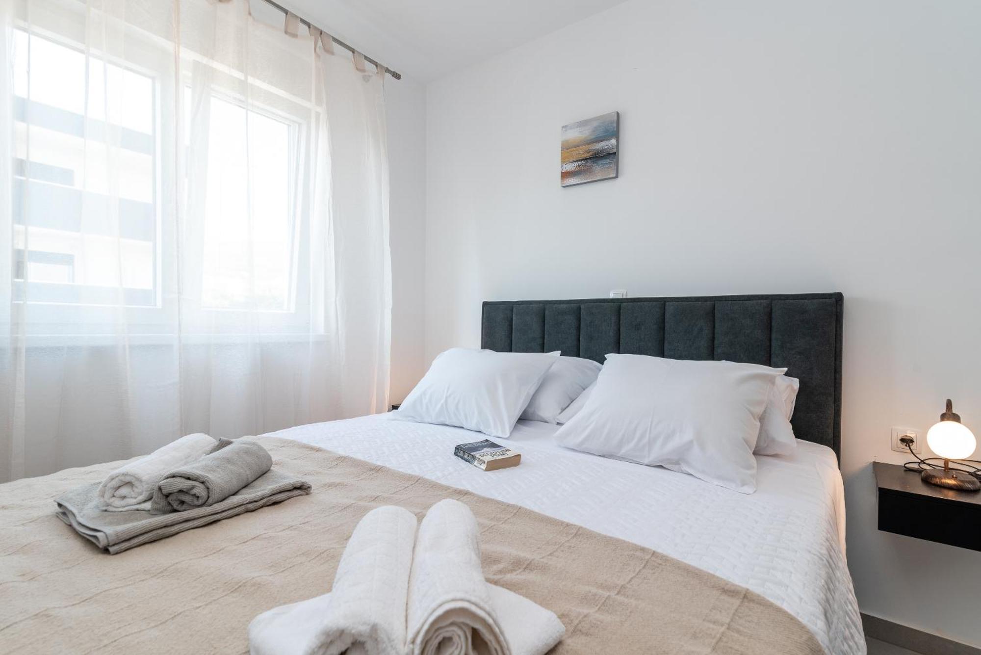 Kamarin Apartment Trogir Exterior photo